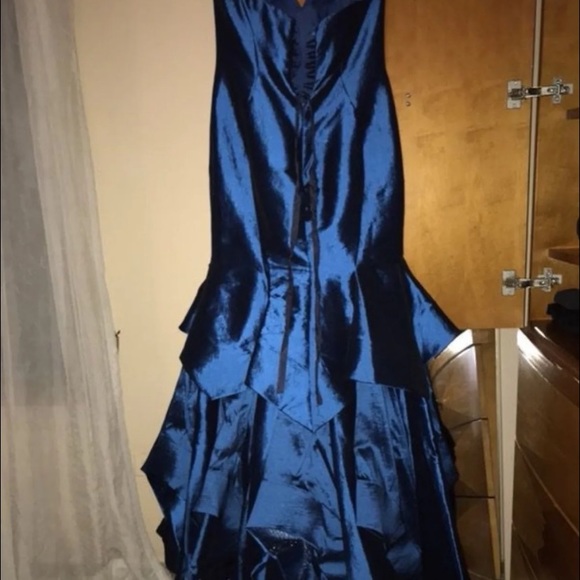 Prom Dress - Picture 4 of 12